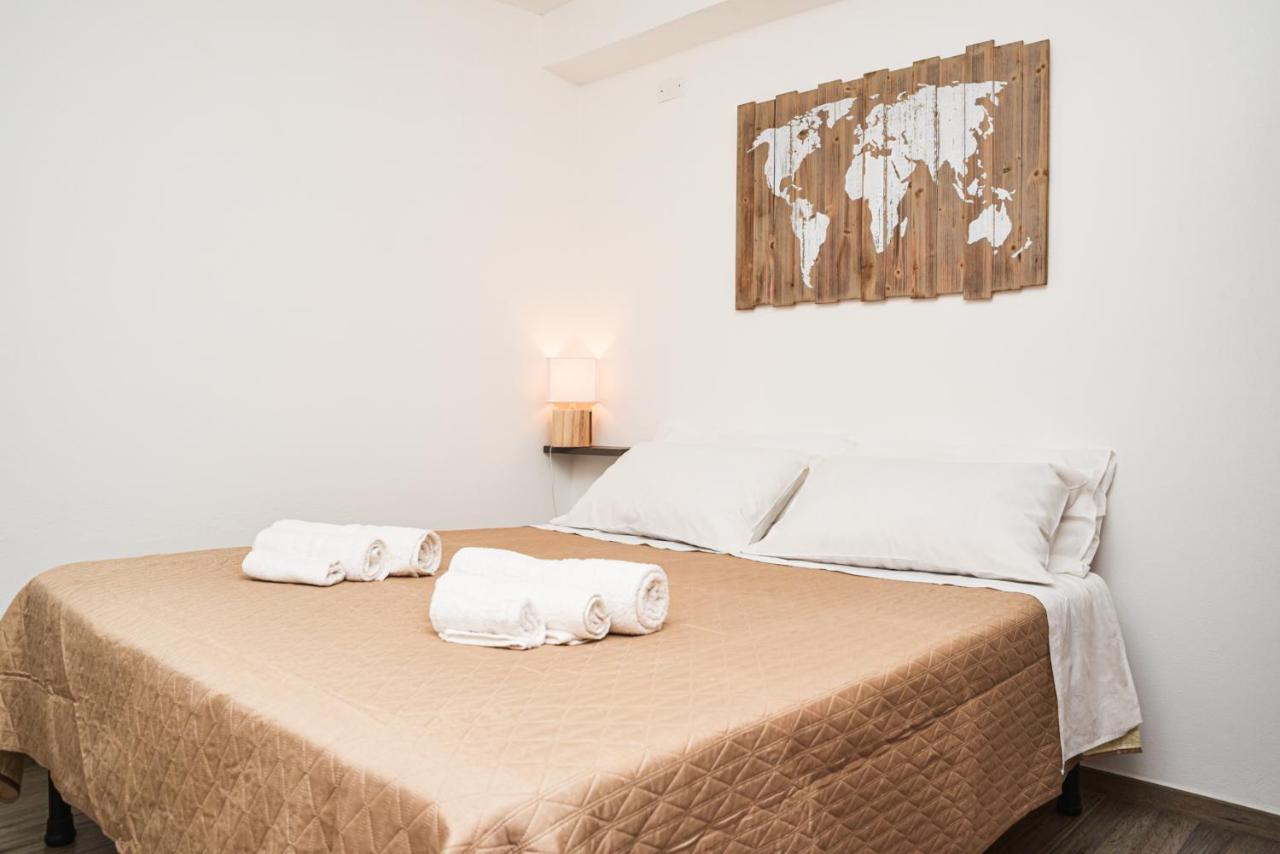 Casa Particular - Casa Vacanze - By Faendho Porto Torres Eksteriør bilde