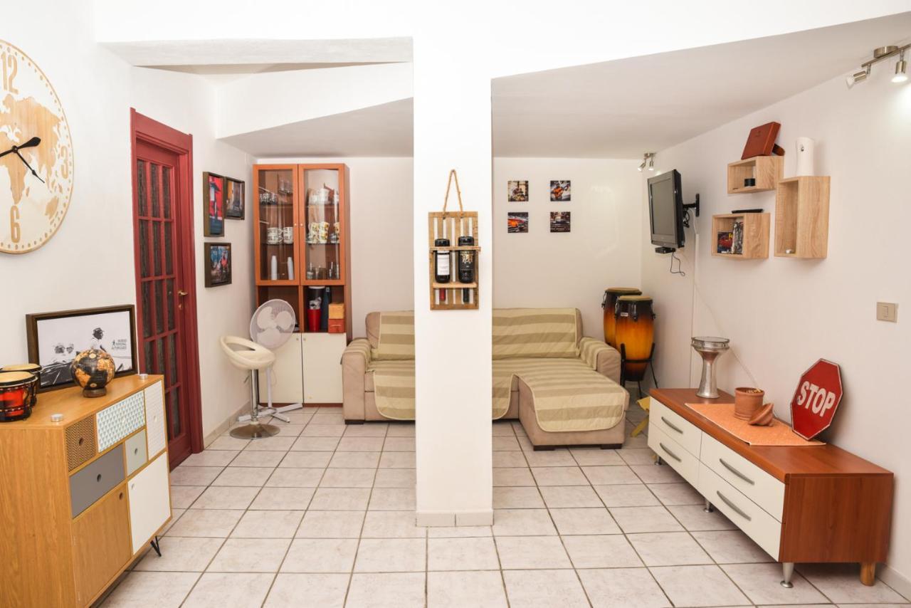 Casa Particular - Casa Vacanze - By Faendho Porto Torres Eksteriør bilde