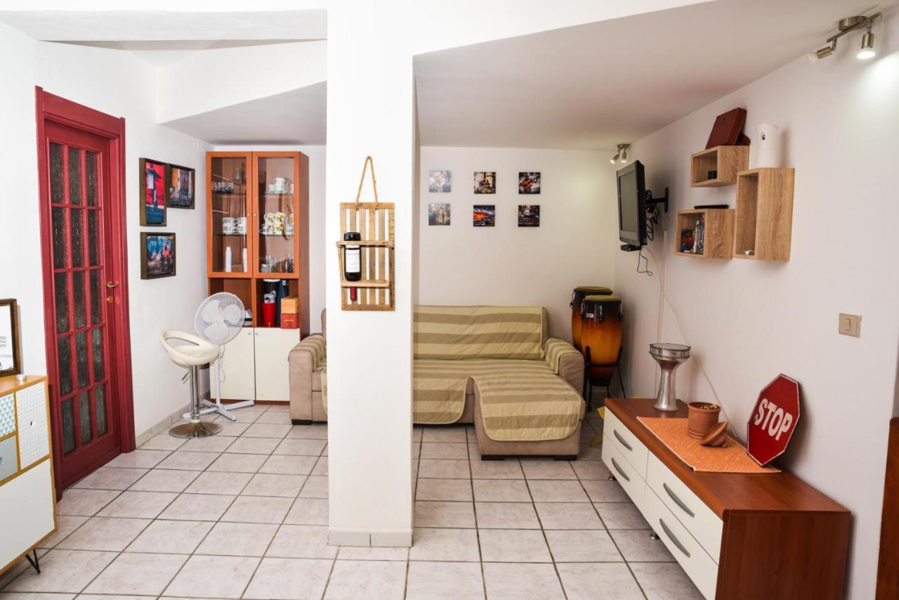 Casa Particular - Casa Vacanze - By Faendho Porto Torres Eksteriør bilde
